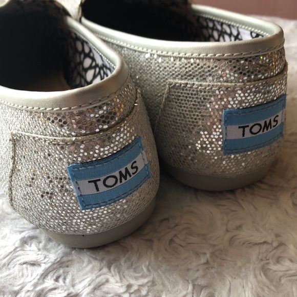 Toms Classic Canvas Silver Alpargatas Size 6.5 - Picture 4 of 6